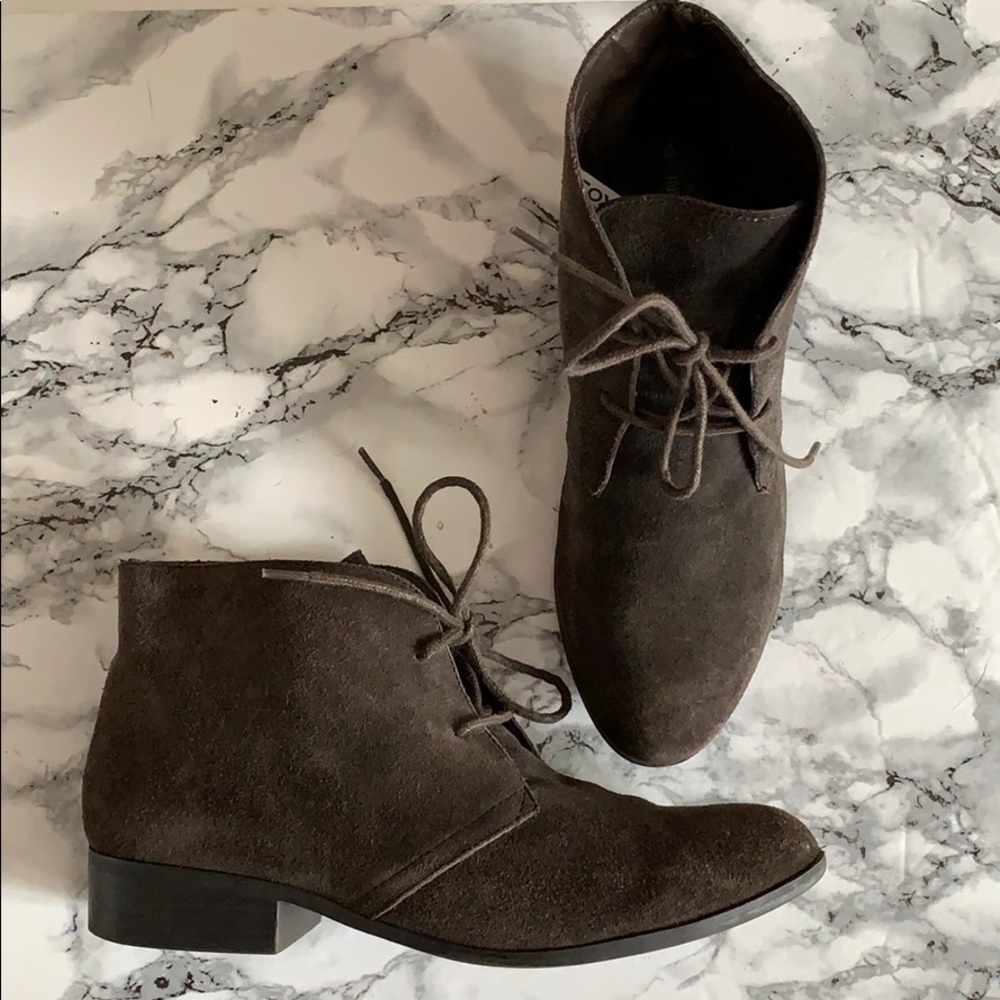 Dark Gray-Brown Flat Suede Booties w/ Laces Size 9